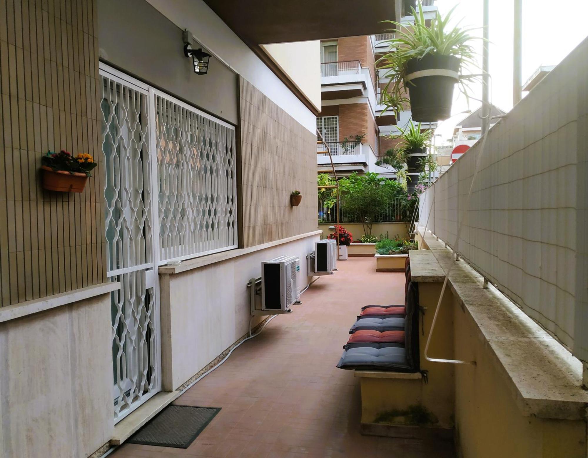 Casa Con Giardino - Metro A Cornelia Vaticano A Sole 4 Fermate Appartamento Roma